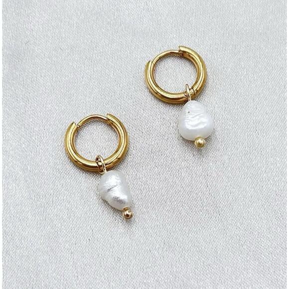 S925 Silver Gold Plated Hoop Natural Pearl Hoop Earrings Huggie Drop Beach - Picture 1 of 2